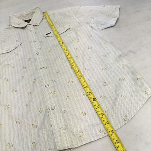 Howler Bros Shirt Mens Medium Beige Plaid Floral Pearl Snap Cowboy USA - Picture 8 of 9
