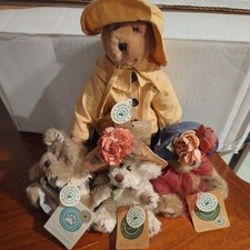 Boyd  s Bears Lot Of 4Bears. All still have tags on them 