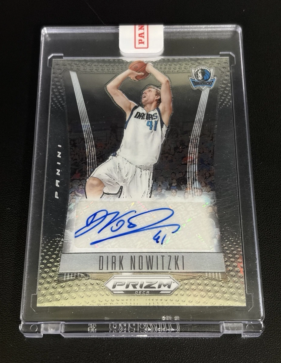 Dirk Nowitzki Basketball Original Autographed Sports Trading Cards