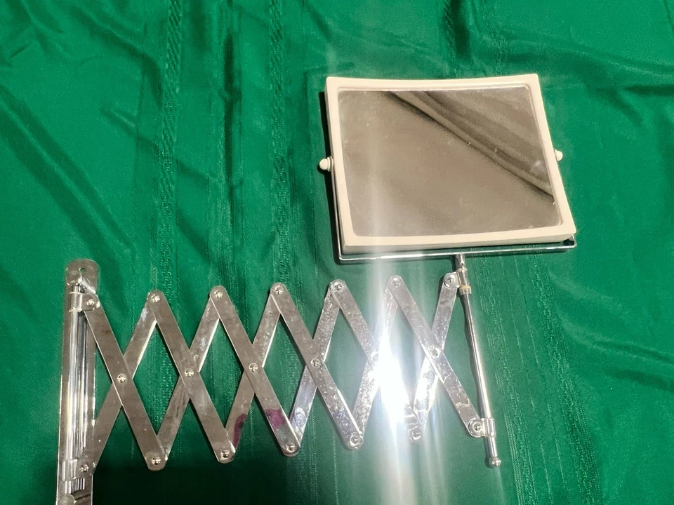 Mid Century Jerdon Accordion Wall Mount Pivoting Make Up Vanity Mirror Scissor  - Image 2 of 4