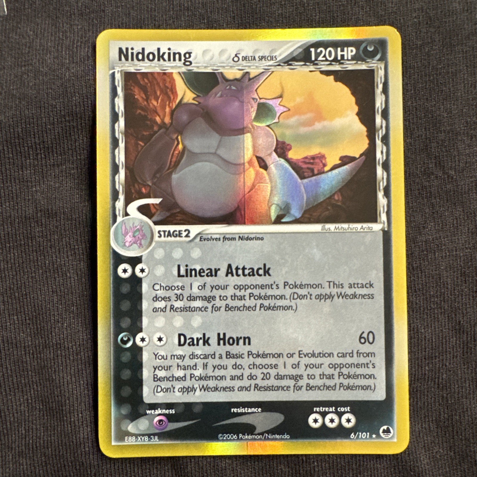 Pokemon TCG: Nidoking (Delta Species) 6/101 Dragon Frontiers Holo NM