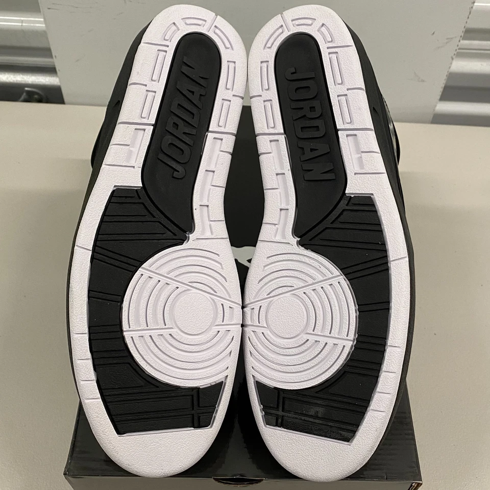 Talla 12.5 - Zapatillas Air Jordan 2 Retro QF Negro Blanco Hombres 395709-001 ¡Envío Rápido! Foto 2 de 4