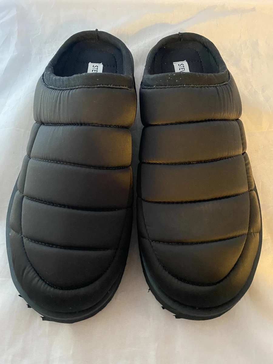 Clarks quilted hotsell scuff slipper