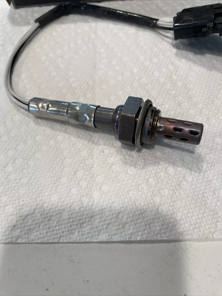 Nuevo sensor de oxígeno O2 Mopar 5227368 1986-89 Dodge D150 D250 D350 3,7 L 3,9 L 5,9 L Foto 2 de 4