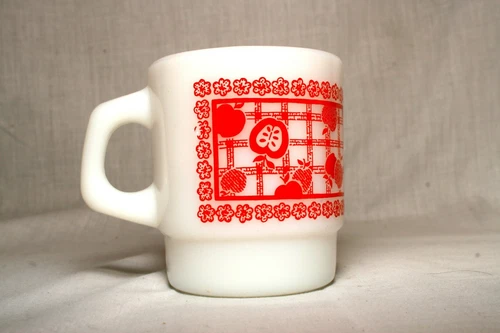 Vintage Anchor Hocking Fire King Milk Glass Red Apple & Floral Coffee Mug Cup 