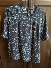 Banana Republic Women Blouse Top Flutter Sleeve Floral Navy size L