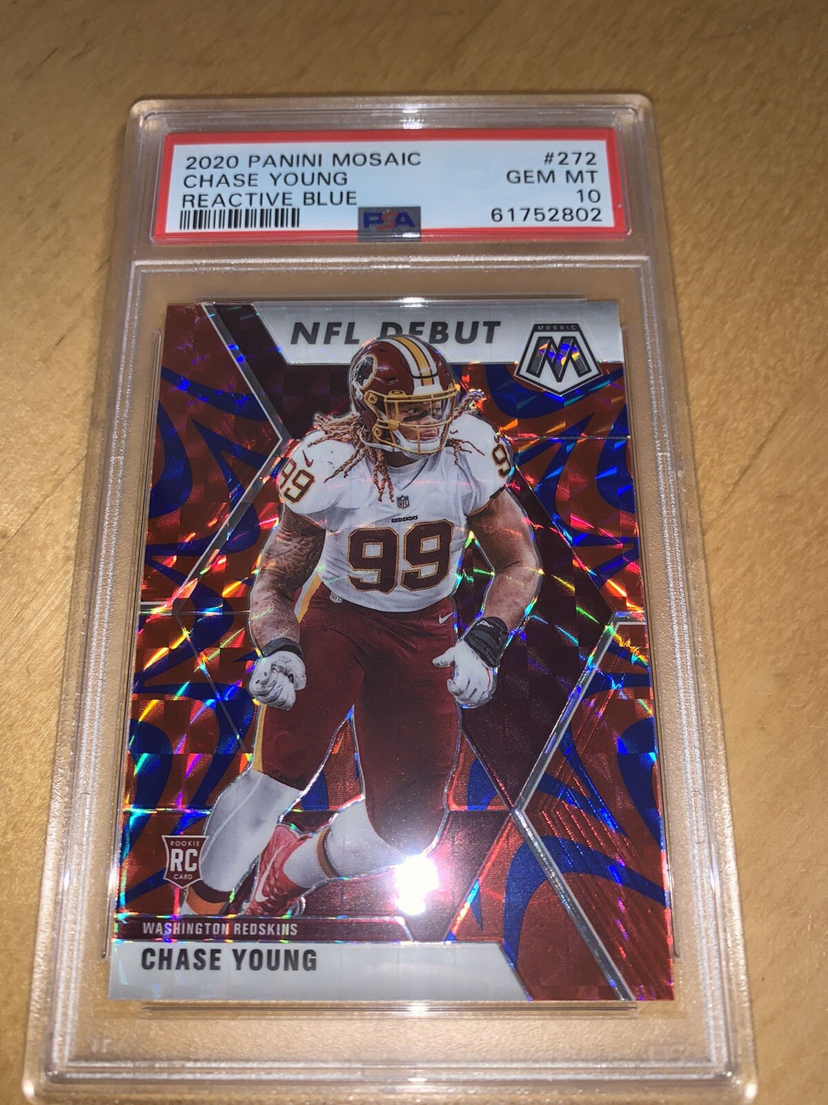 2020 Chase Young Mosaic Reactive Blue #272 PSA 10 Commanders