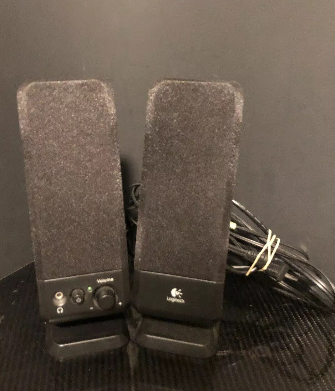 Logitech R-10 Multimedia Computer Speakers Model S-0152A1 - Good ...
