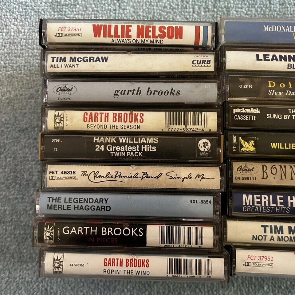 Cassette Tape Lot Country Willie Nelson Dolly Parton Garth Brooks Merle Haggard - Image 3 of 4