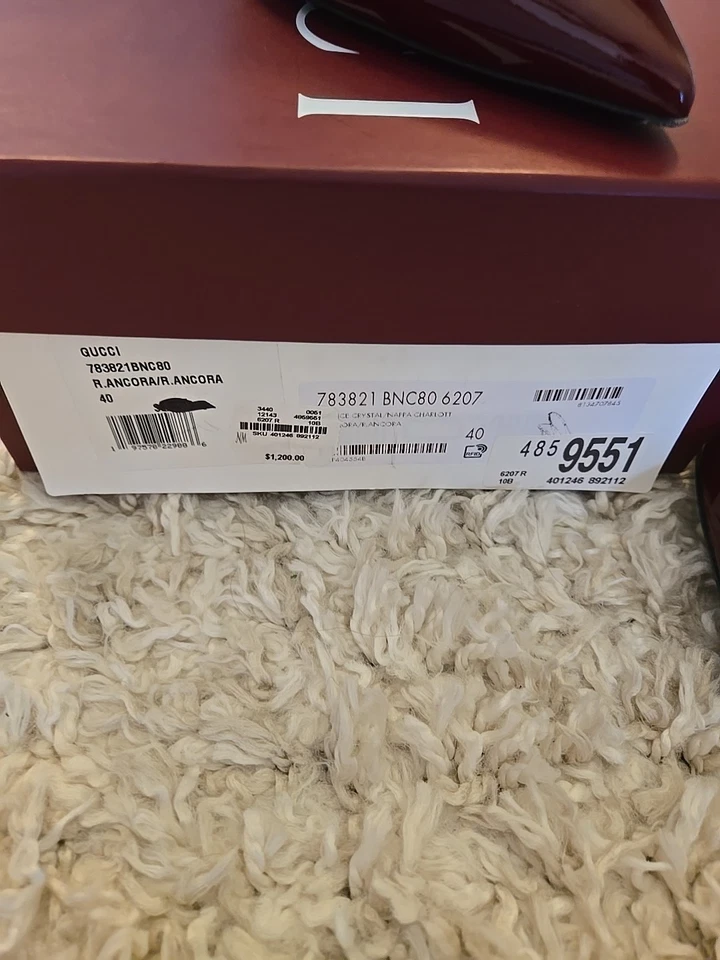 Tacones Gucci Signoria con cordones Burgendy talla 40 se ajusta a la talla probable 10-10,5 EE. UU. Foto 2 de 4