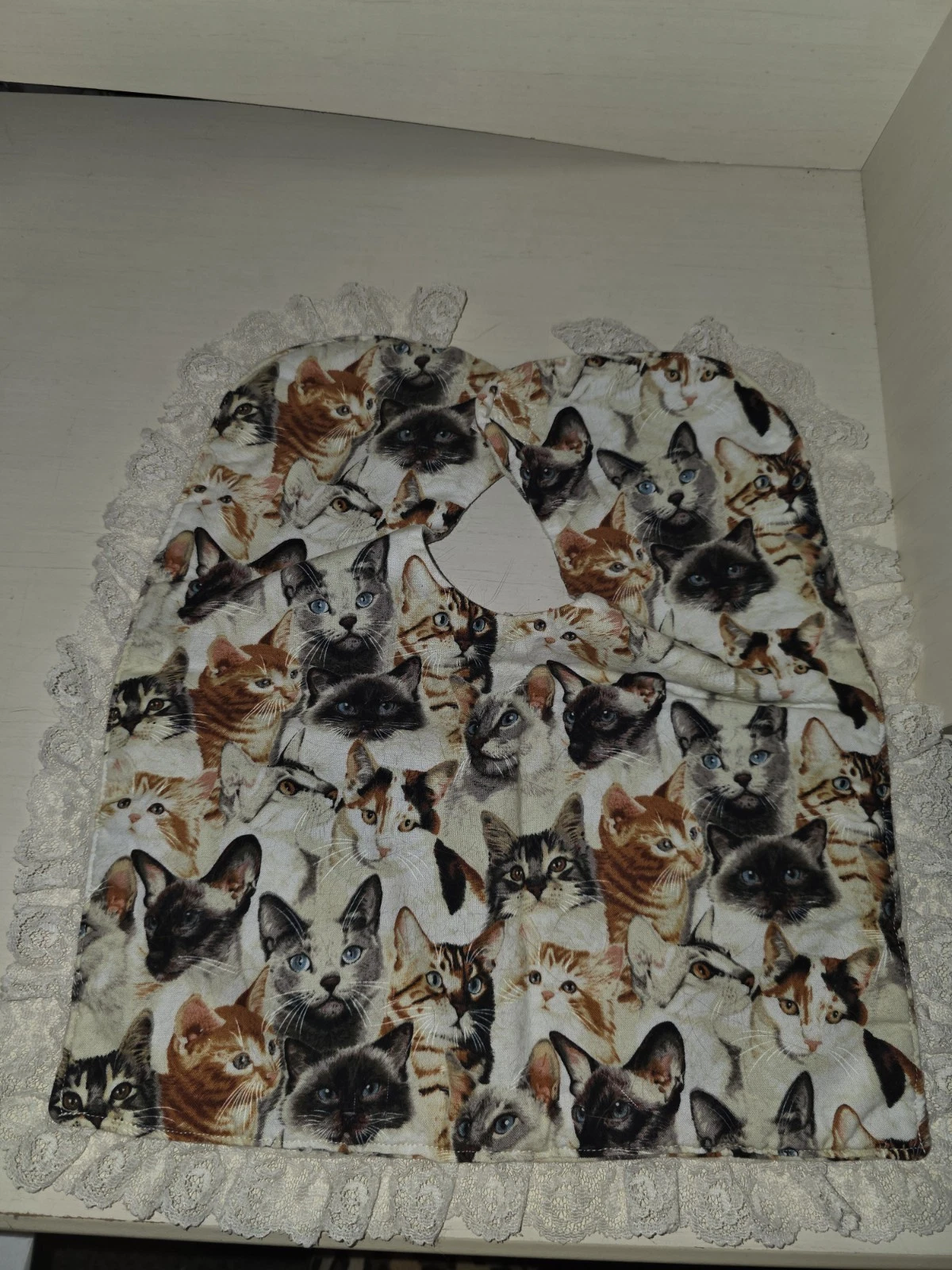 Adorable Kitty Cat Kitten 2 Sided Fabric BIB With Lace Border