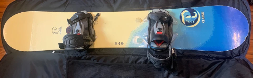 Snowboard clásico Palmer de colección 158 cm con fijaciones y estuche Foto 2 de 4