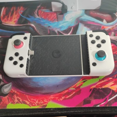 GameSir X2 Type-C Mobile Gaming Controller for Android or iPhone & Carrying Case