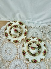 Royal Albert Old Country Roses 8 Piece Tea Dinner Set - 1962 Backstamp