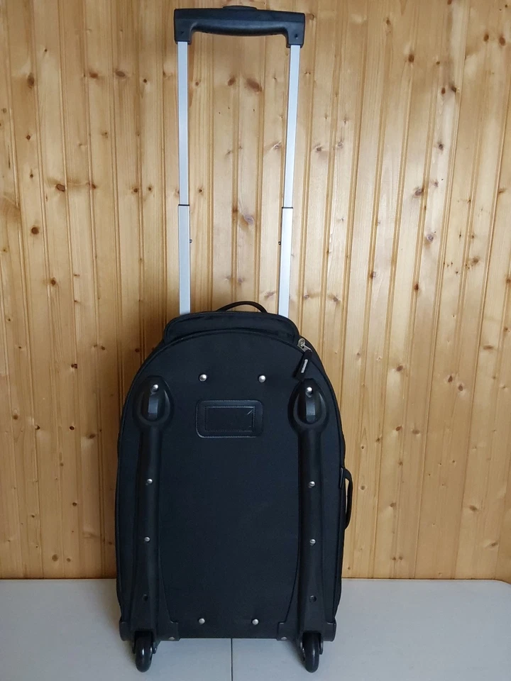 Bolso con ruedas Ogio para pasar la noche - Pioneer Sugar Big Chief Michigan Sugar Logo Foto 2 de 4