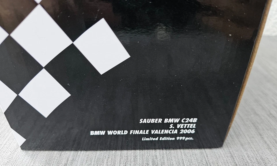 1:18 Minichamps Sebastian Vettel Sauber BMW C24B BMW World Finale Valencia 2006 - Bild 4 von 4