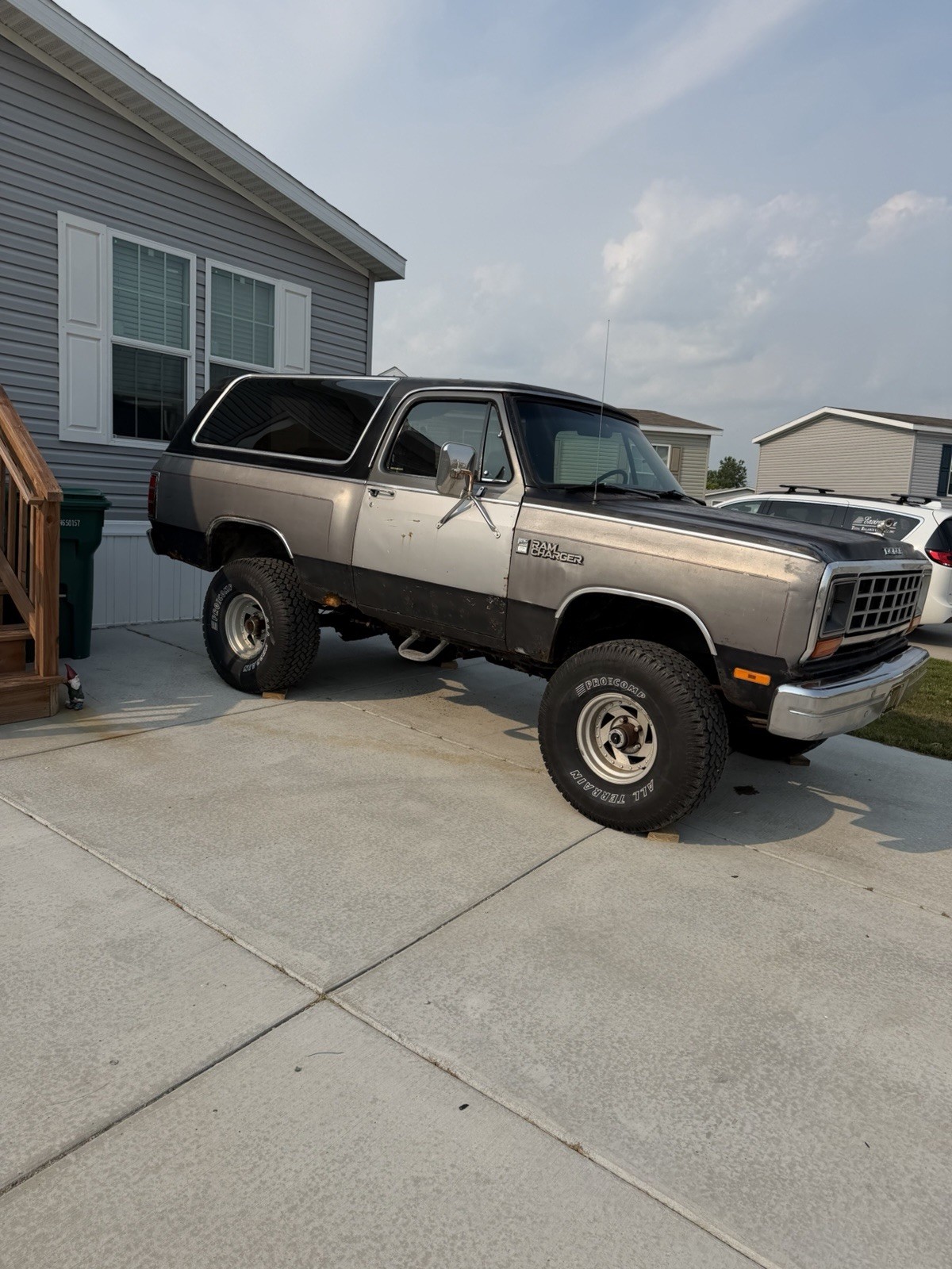 1985 Dodge Ramcharger for sale in Fenton Michigan