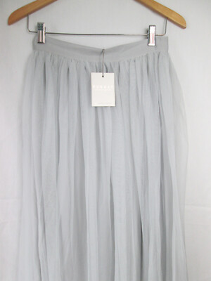 lauren conrad runway tulle dress Lauren Conrad Runway Midi Tulle Illusion Dress in Silver and Cream Size 4