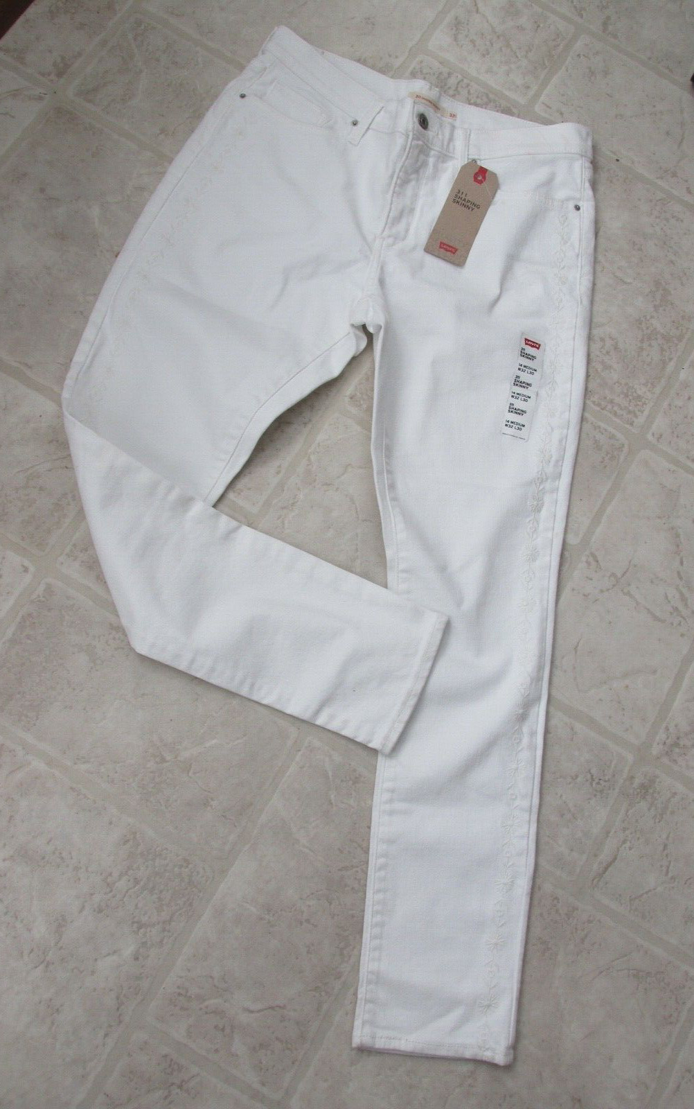 White With Embroidery Down Legs Sz 32 Nwt