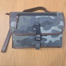 Dockatot Diaper Clutch Changer Travel Changing Pad Diaper Bag CAMO