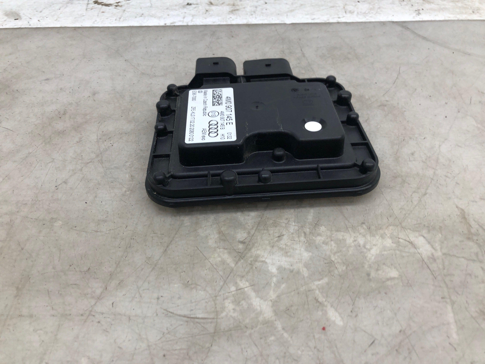 2016-2020 BENTLEY BENTATGA ELECTRO-HYDRAULIC ENGINE MOUNT CONTROL 4M0907145E