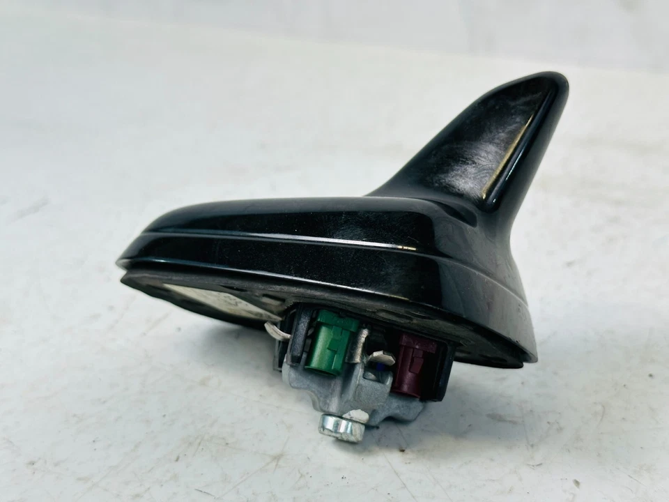 Antena aleta tiburón porsche panamera 4s 2010-2016 OEM Foto 3 de 4