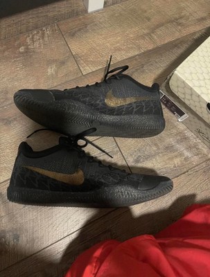Kobe 11  Gold Mamba Rage Size 12