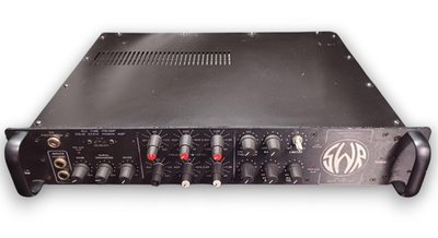SWRベースヘッドアンプSM-900 Gear Hunter | SWR - SM-900 Bass Head W/ Footswitch