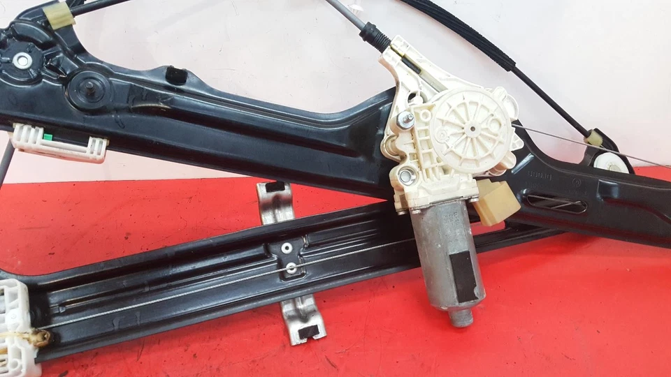 2010 BMW X5 5 DOOR ESTATE DRIVERS FRONT WINDOW REGULATOR + MOTOR - Imagem 2 de 4