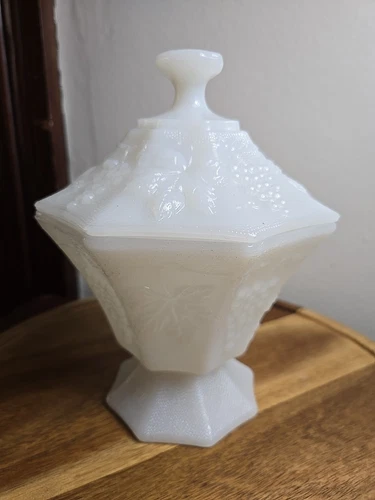 Vintage Anchor Hocking  Milk Glass Pedestal Compote Dish Harvest Grape With Lid