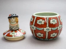 Arita ware made by Ensaemon kiln  Nanban kusunone design pot (red)  From Japan