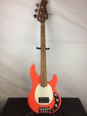 Good Sterling StingRay RAYSS4 Short Scale 4-String Bass Guitar, Roasted Maple Fi