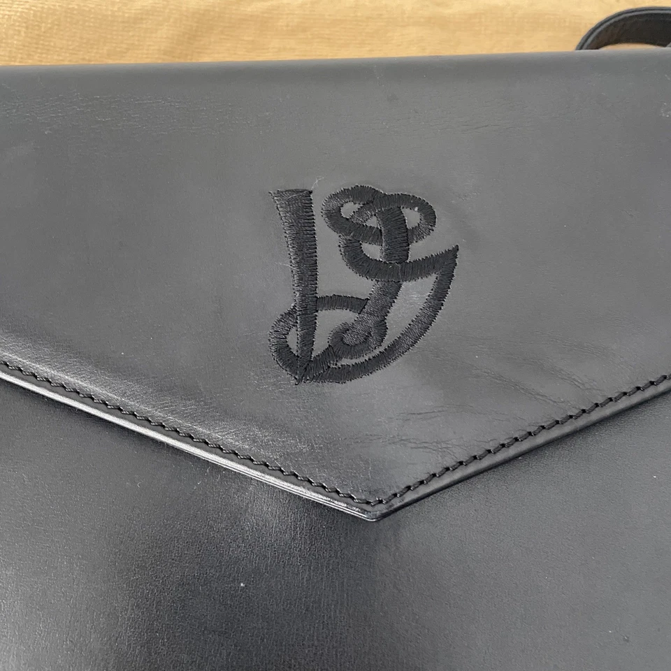 Bolso sin asas de cuero negro Valentino Garavani bolso bandolera + bolso antipolvo Foto 3 de 4