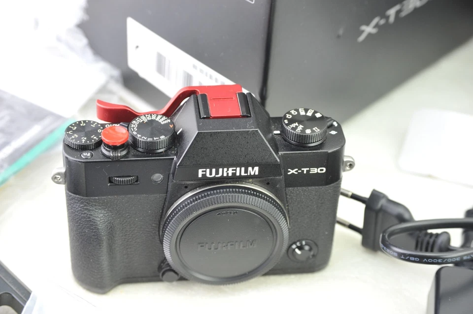 Fujifilm X-T30 II 26,1MP Spiegellose Systemkamera - Schwarz, GUT
