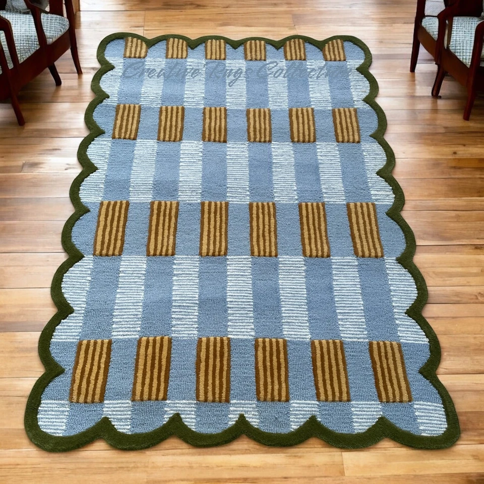 RUG | HANDMADE SCALLOPED RUG | PLIAD RUG MODERN HANDMADE RUG WITH CUSTOMISATION - Image 3 of 4