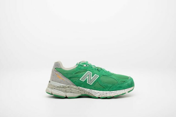 New Balance 990v3 Boston Marathon 