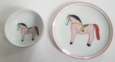 Winterthur Interpretaiton Childs Plate and Bowl Set With Polka Dot Horse
