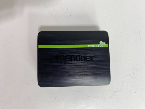 TRENDnet TE100-S5 Fast Ethernet Switch TE100-S5/AS, Black - Picture 2 of 5