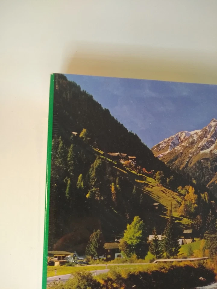 Waddingtons 3000 Piece Puzzle 1981 - Image 3 of 4