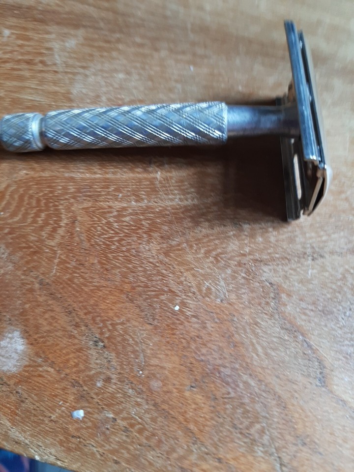 Vintage Gillette Safety Razor 60/70s Three Piece 8cm Long eBay