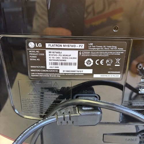 LG Flatron LCD TV M197WDP-PZ 19” Inch HD Ready Freeview Tested Working - Picture 5 of 6