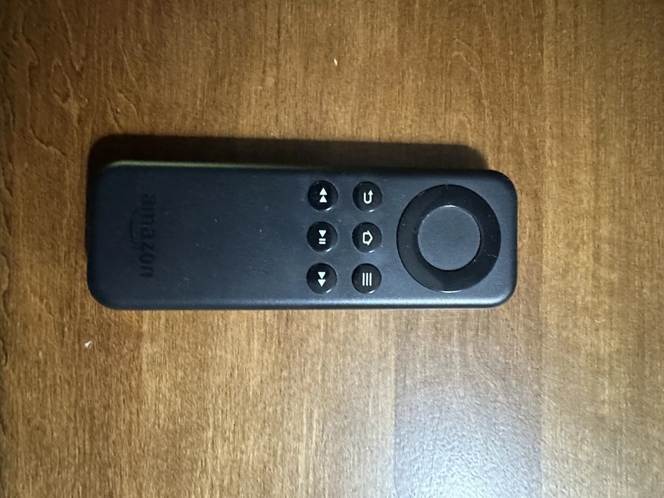 NVIDIA Shield 2017 16GB Console 4K HDR Media Player and Controller - Image 3 of 4