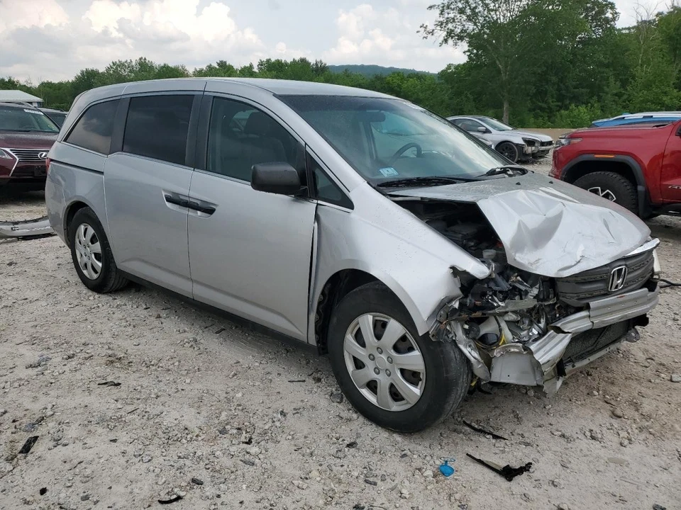 Used Rear Left Door Assembly Rear Side fits: 2013 Honda Odyssey w/o power slidin Foto 4 de 4