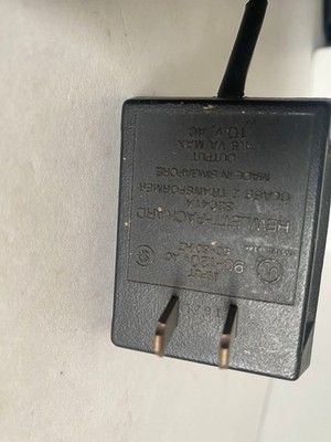 Hewlett-Packard 82004A AC Power Adapter 10V AC Transformer Wall Plug