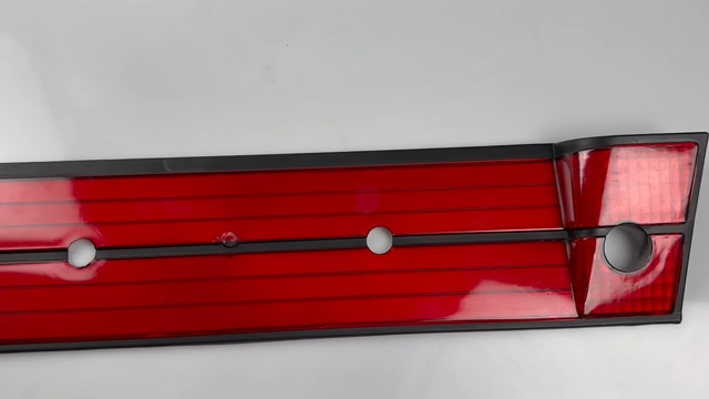 【未開封！LED電飾付き！】1/10  E30型 Mスポーツ レッド！ Red tail light panel euro BMW E34 M5 5-series (87-96) NEW Number