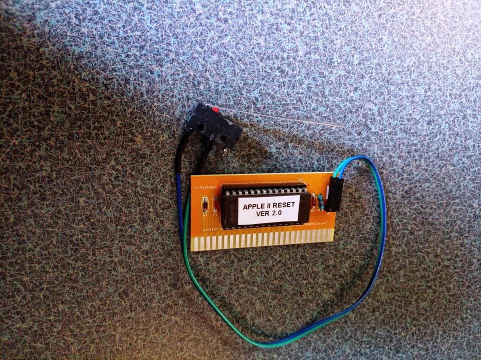 Apple II Cold RESET Card New Version 2.0 II Plus - Image 2 of 4