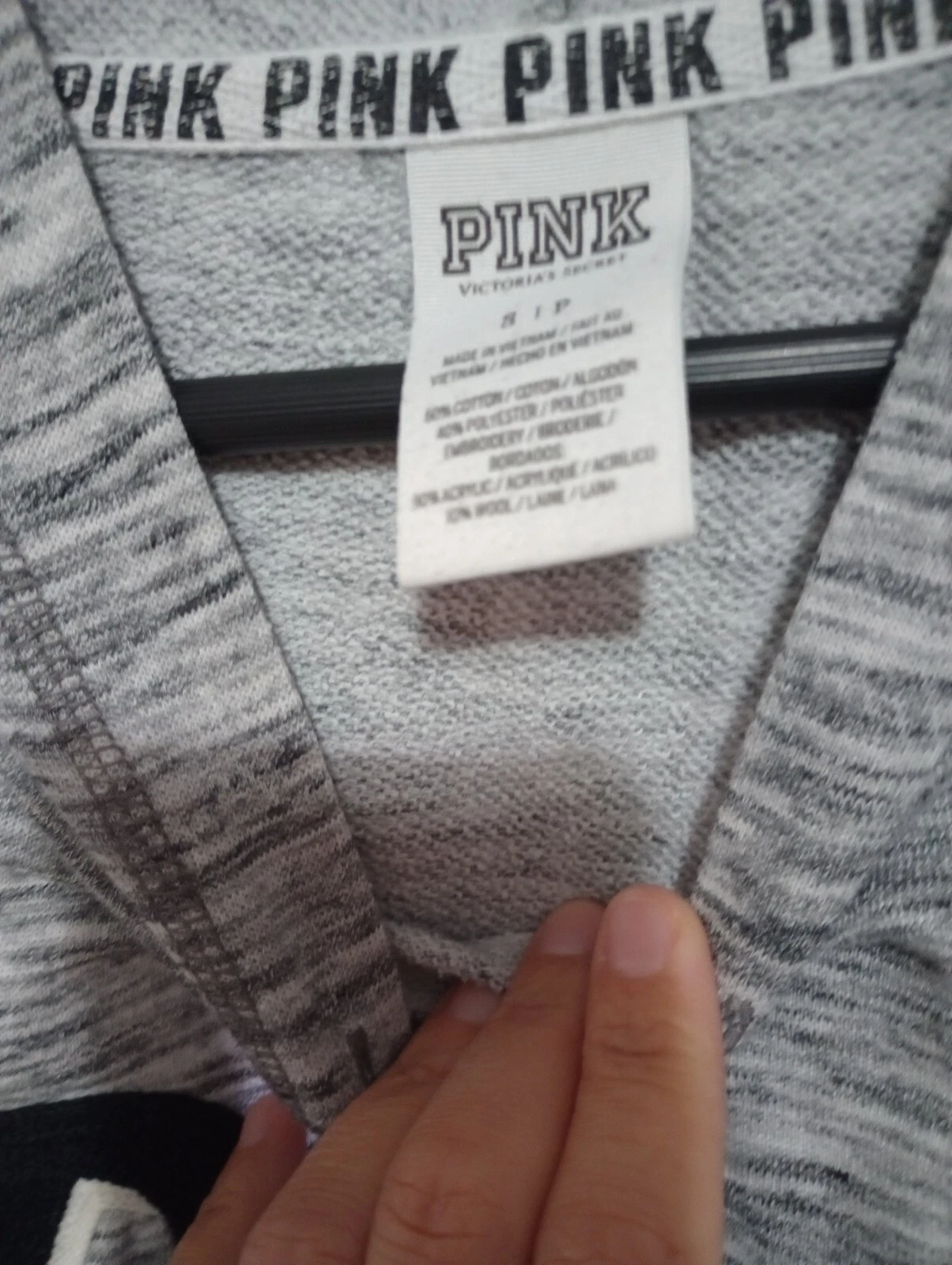 UNDERCOVER Felpa con cappuccio Victoria's Secret Love rosa taglia S grigia pullover con tasche