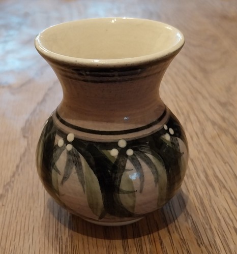 Vintage Small Alvingham Studio Pottery Vase Lincolnshire Pru Green 1975 - Picture 3 of 11