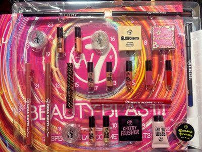 W7 Beauty Blast - Makeup Advent Calendar, 24 SPECTACULAR COSMETIC TREATS, NIB
