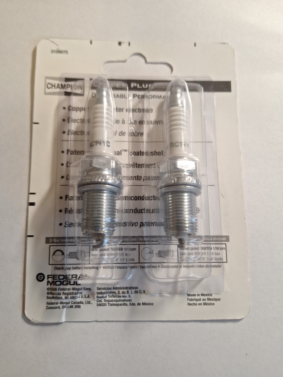 Pack Of 2 Genuine Champion Copper Plus Spark Plugs. RC14YC 431